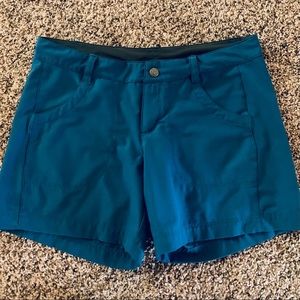 Patagonia women’s shorts size 4